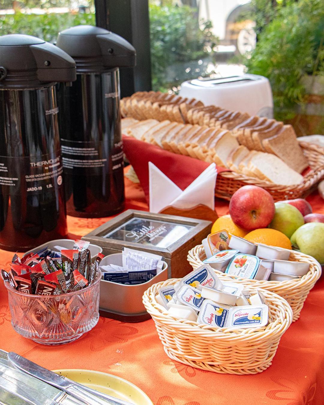 Tagle Casa Del Lado Santiago Providencia Bed and Breakfast Εξωτερικό φωτογραφία